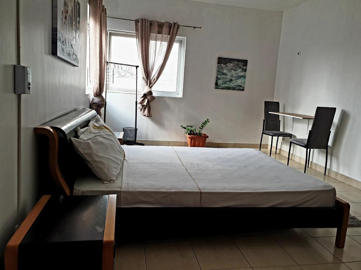 Guest House Mangui Baxu Rooms & Apartment Tarrafal  Buitenkant foto