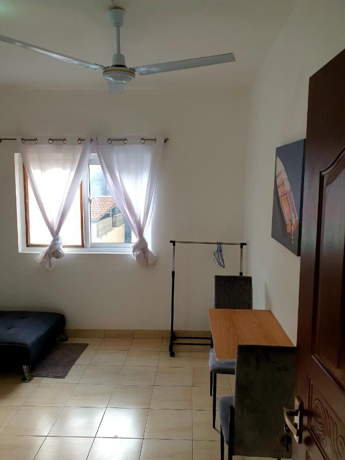 Guest House Mangui Baxu Rooms & Apartment Tarrafal  Buitenkant foto