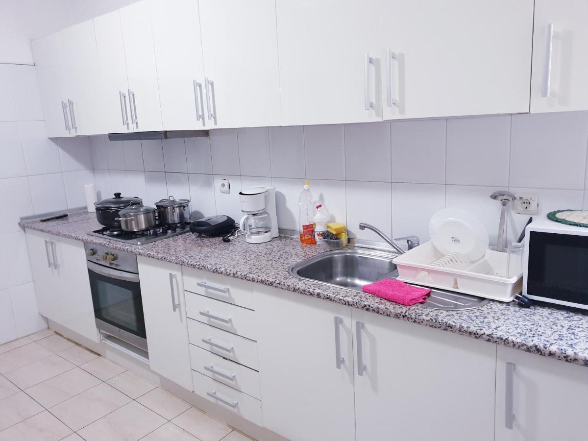 Guest House Mangui Baxu Rooms & Apartment Tarrafal  Buitenkant foto