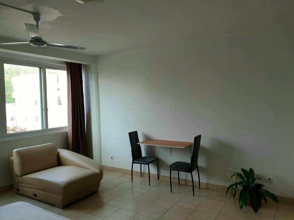 Guest House Mangui Baxu Rooms & Apartment Tarrafal  Buitenkant foto